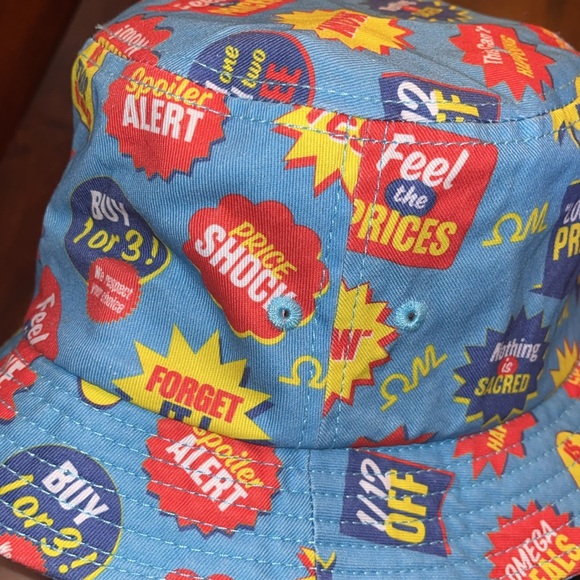 Meow Wolf Bucket Hat - Picture 8 of 8